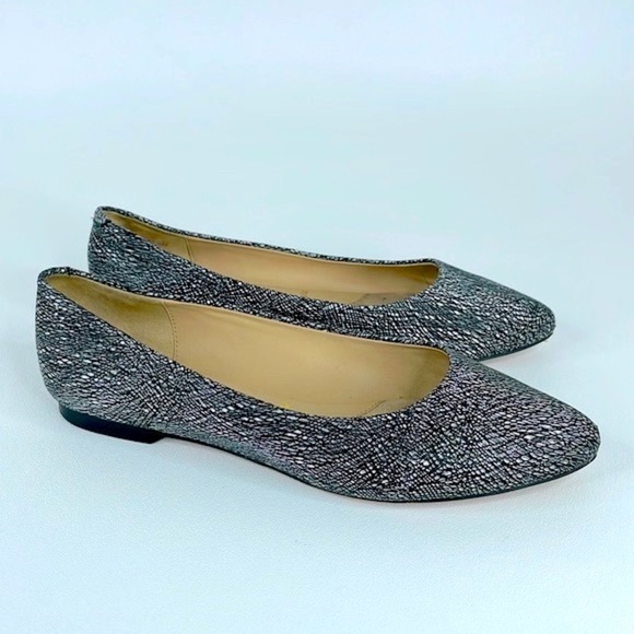 Trotter's Women's Estee Metallic Black Multi Dress Flat Size 8W - Picture 1 of 11